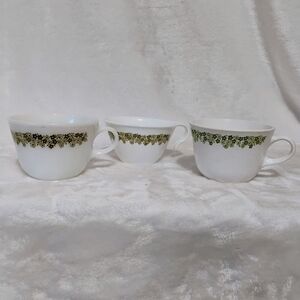 3 Vtg Corelle Spring Blossom Crazy Daisy Coffee Tea Cups Hook Handle Green MCM